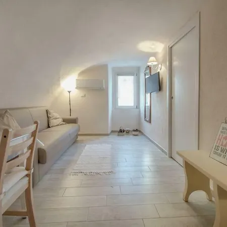 Maison Charmante - Monolocale In Pieno Centro! *